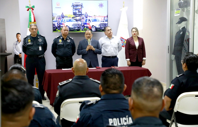RECONOCE ESCOBEDO
DESEMPEÑO DE POLICÍAS 
POR HECHOS DESTACADOS 

