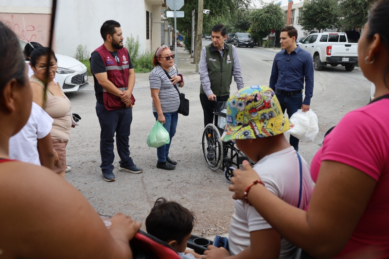 IMPULSAN APOYO COMUNITARIO   CON PROGRAMA ‘VECINO A VECINO’